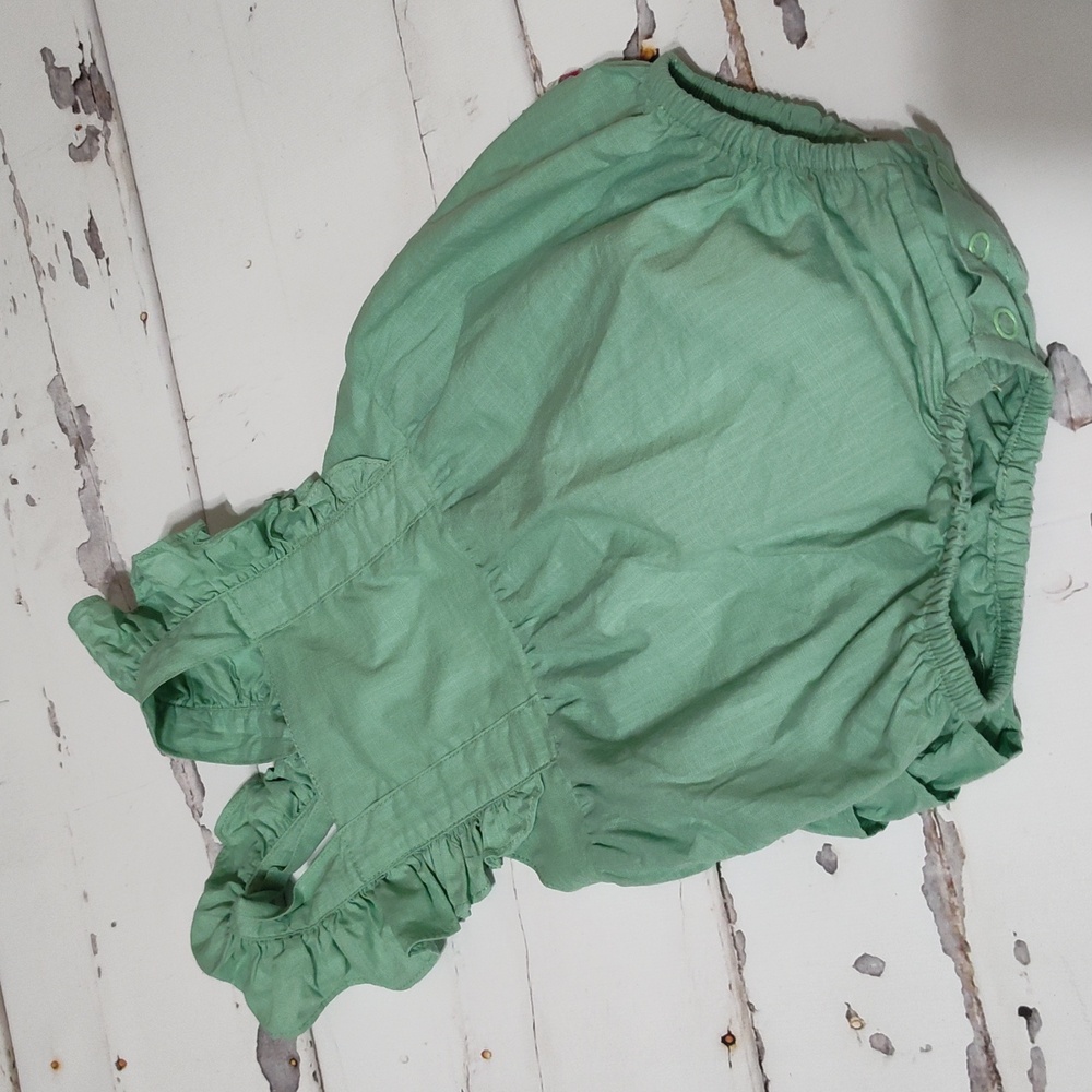 Ruffle butts 6-12m bundle bathing suit/sun suit - Picture 6 of 7